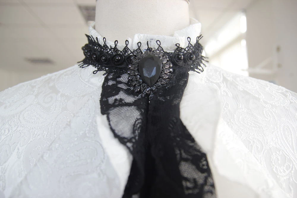 Chemise Gothique Vampire Blanche – Image 4